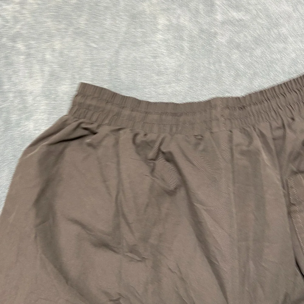 Nike Running Shorts Mens Large Black Drawstring Waist Swoosh Logo Performance